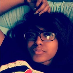 Meet your Posher, Diamond